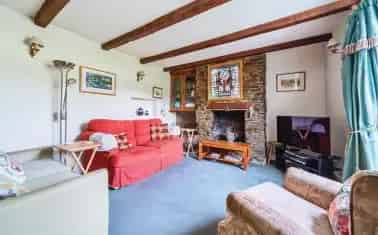 Charming 3-Bedroom Cottage Near River Tamar