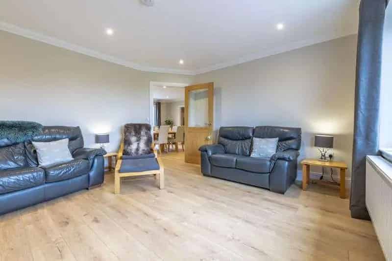 4 Bed Detached Bungalow For Sale
