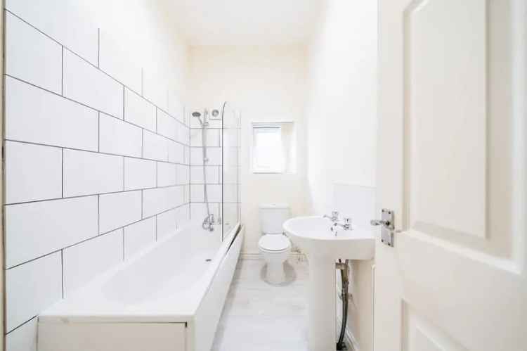 2 bedroom  Flat for sale, Liverpool, L8