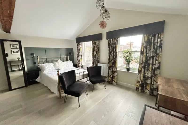 Flat For Rent , Chester, England
