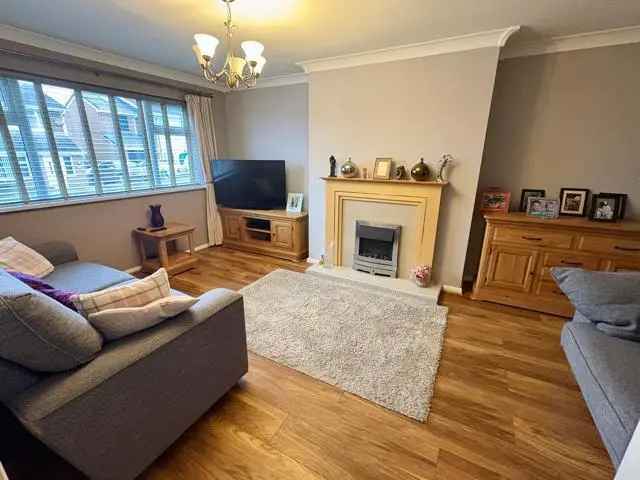 3 Bedroom Semi Detached House Drighlington Near Leeds