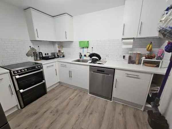 Flat For Rent , London, England