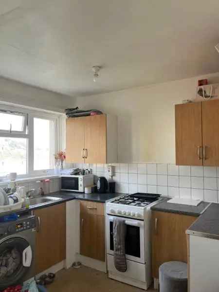 Flat For Rent in Coventry, England