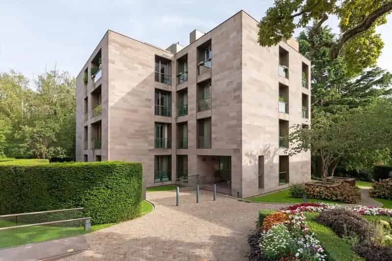 Ground Floor Apartment Hampstead Heath 3 Beds 2713 sq ft