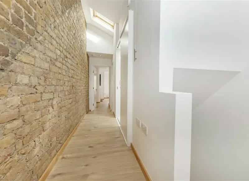 2 Bed Top Floor Period Conversion Flat Abbeville Village