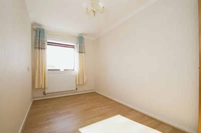 2 Bedroom Retirement Apartment Near Llanishen
