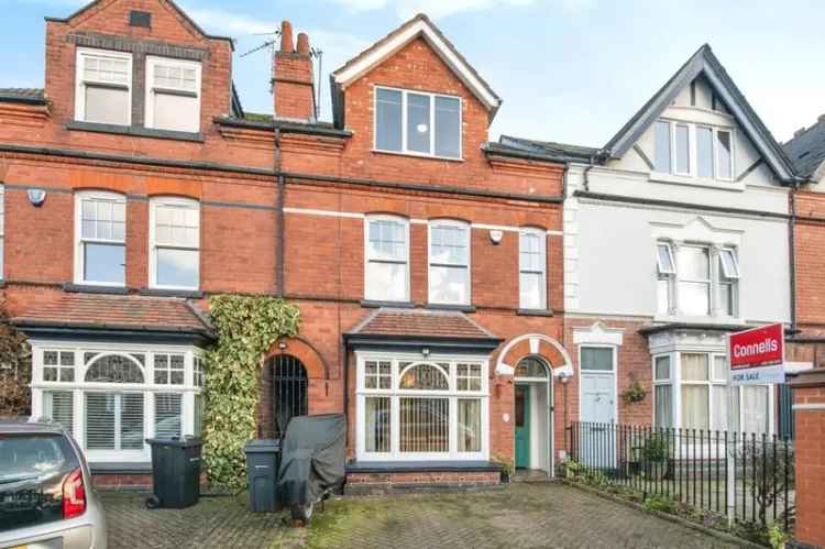 5 Bedroom Edgbaston Family Home Near Amenities