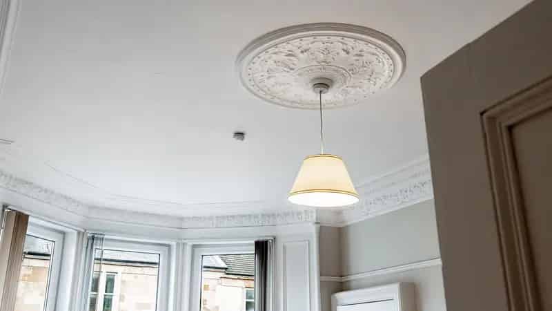 Glasgow West End 2-Bedroom Tenement Flat Near University