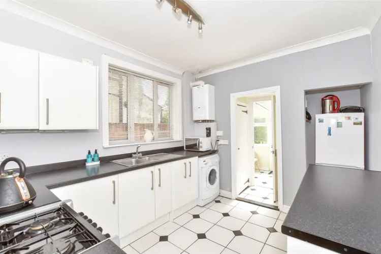 3 Bedroom Terraced House for Sale Near Transport Links