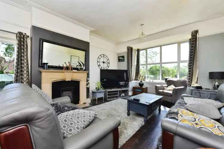 Three Bedroom Detached Home in Calow