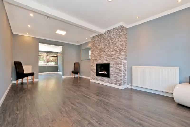 3 Bed Semi-Detached House For Sale