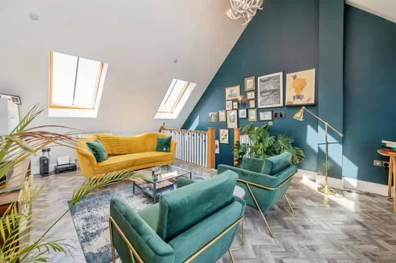 Three Bedroom Townhouse Jewellery Quarter Birmingham City Centre