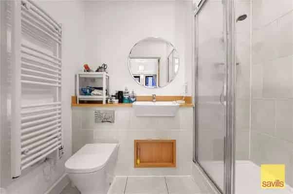 3-Bedroom Apartment in Bow London