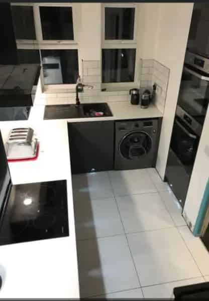 Large 3 Bed Townhouse - Potential 4 Beds - New Garden & Summerhouse