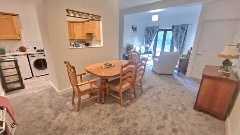 2 Bedroom Flat for Sale Bubbenhall Warwickshire