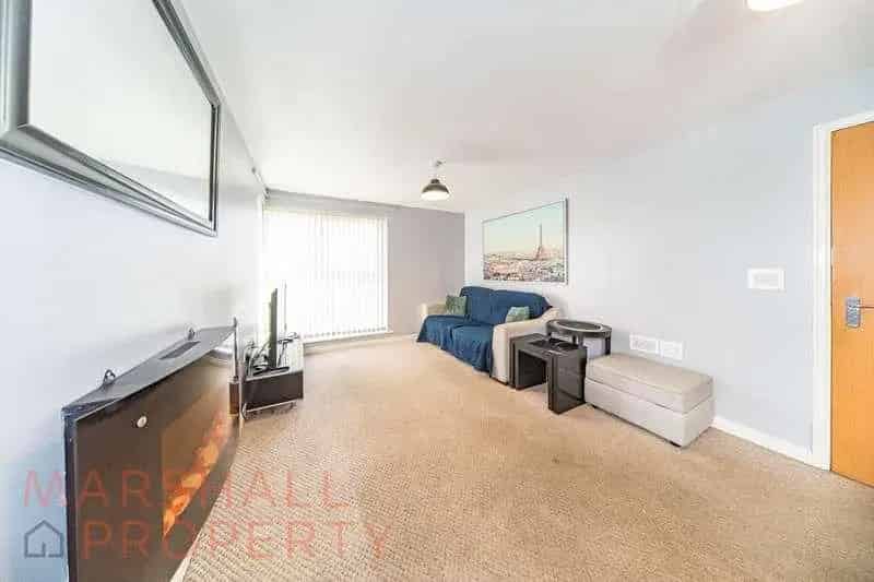 2 Bed Flat for Sale L19 Near New Mersey Retail Park