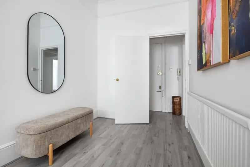 Flat For Sale , London, England