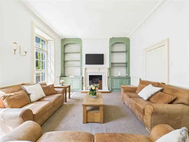 5 Bedroom Clifton House with Self Contained Flat