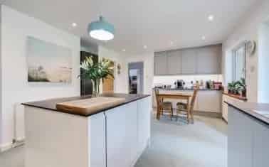 Spacious 4-Bedroom Bungalow with Modern Kitchen and Landscaped Garden