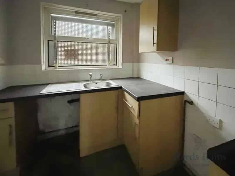 2 Bedroom Mid Terrace House Renovation Project Everton L5
