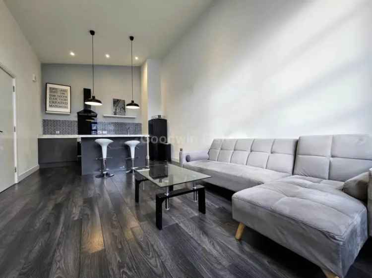 2 Bedroom Penthouse Apartment Manchester Green Quarter
