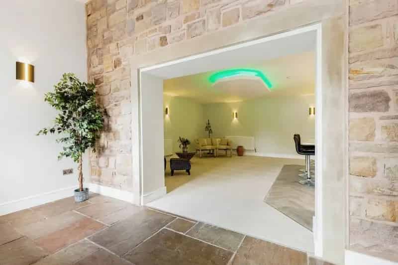 2 Bedroom Flat to Rent Withnell Lancashire PR6