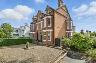 Stunning Victorian Semi-Detached House with Cave Hill Views