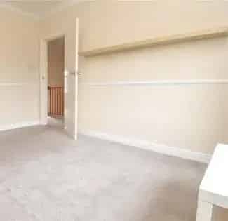 3 Bedroom House 163m² Birmingham