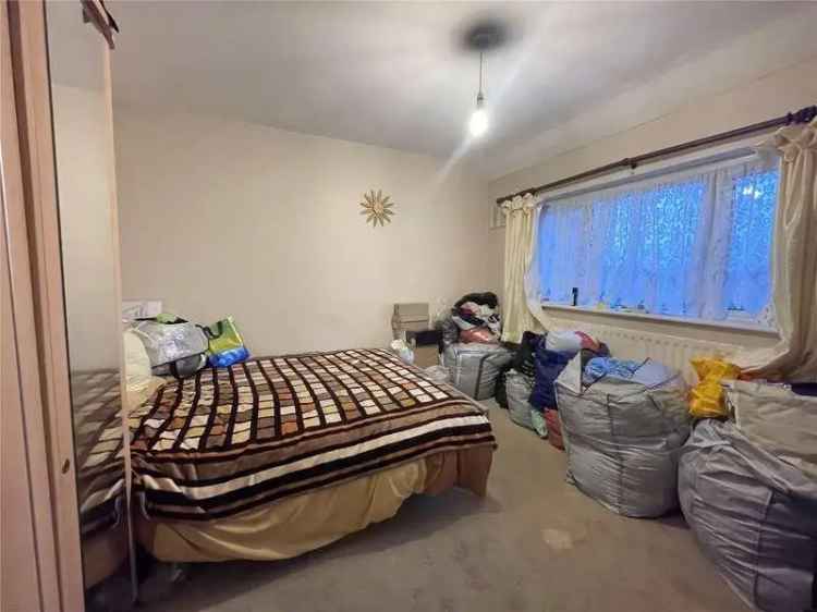 3 Bed Semi-Detached House for Sale Near Croydon