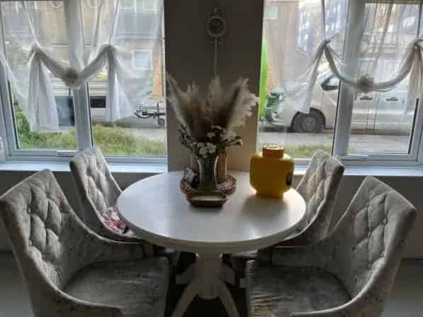 3 Bed Semi Detached House Near Thames Adapted