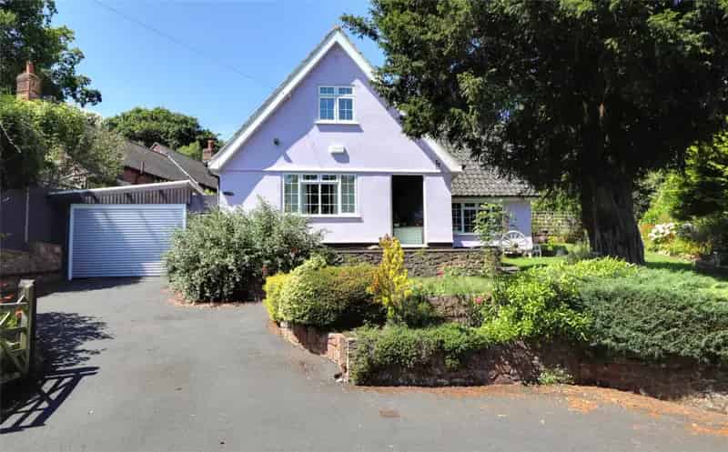 3 Bedroom Detached Bungalow for Sale Priory Green Dunster