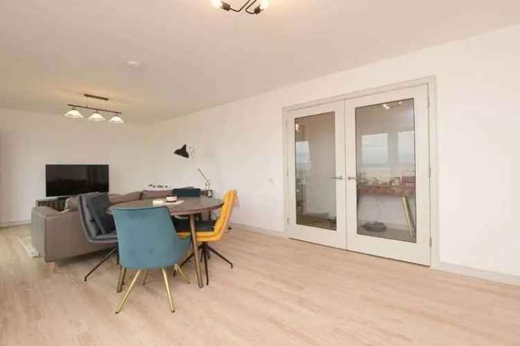 3 Bed Flat for Sale Newhaven Modern Development Harbour Views