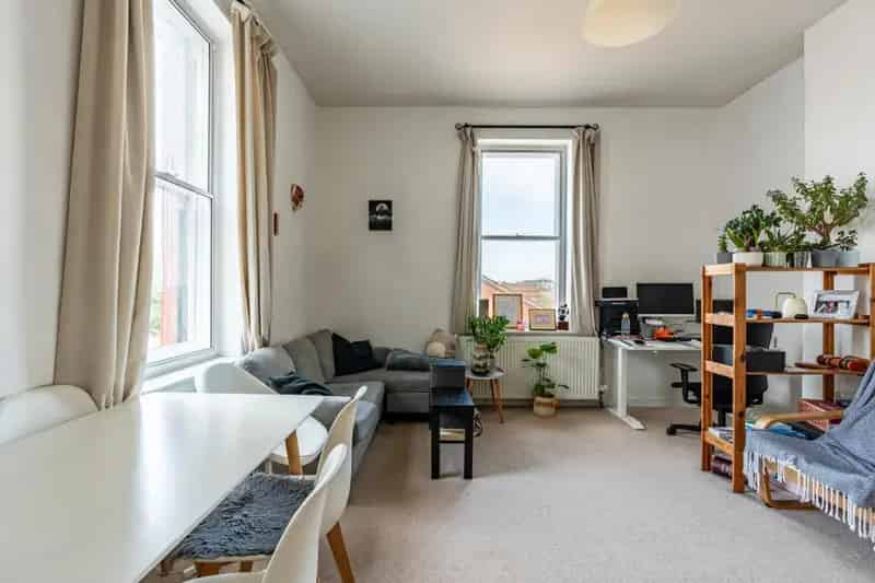1 Bedroom Flat for Sale in Bristol Bedminster