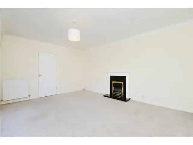 3 Bedroom Bungalow for Sale in Penicuik