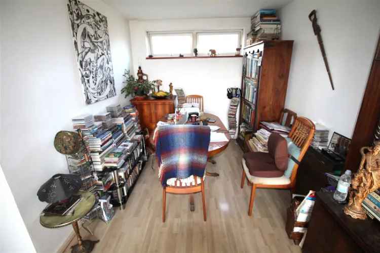 2 Bedroom Flat House to Rent