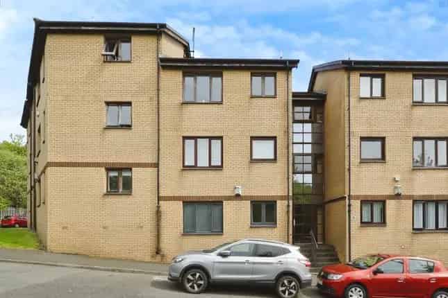 Flat for Sale Kemp Street Glasgow G21