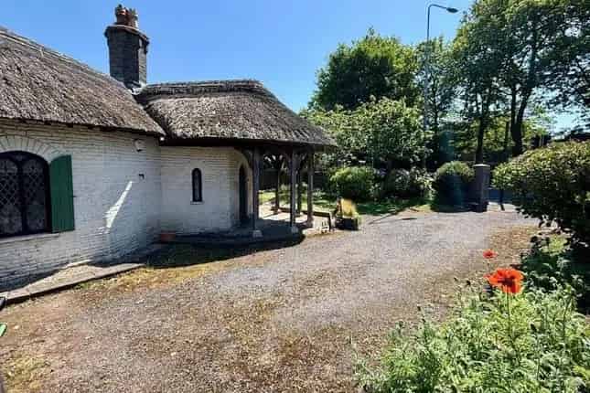 Property for Sale in Downend Road Bristol BS16