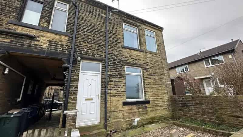 2 Bedroom 2 Bathroom Cottage to Rent