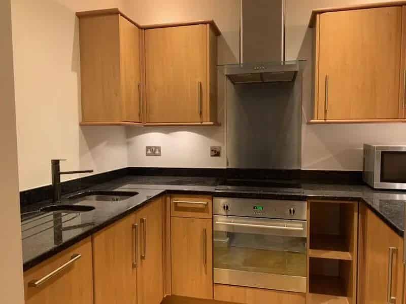 Studio Flat near Gloucester Road - Available Now