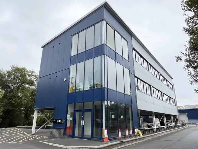 Modern 6 Room Office Suite Near M5 Junction 28