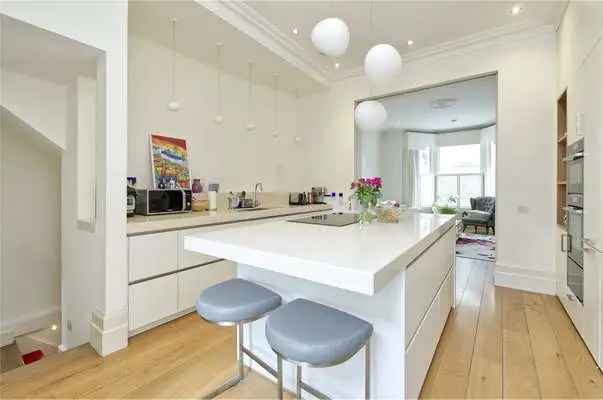 Hammersmith Grove, Hammersmith, London, W6 0NJ | Property for sale | Savills