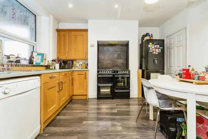 4 Bedroom House For Sale No Upward Chain Lane End Sheffield