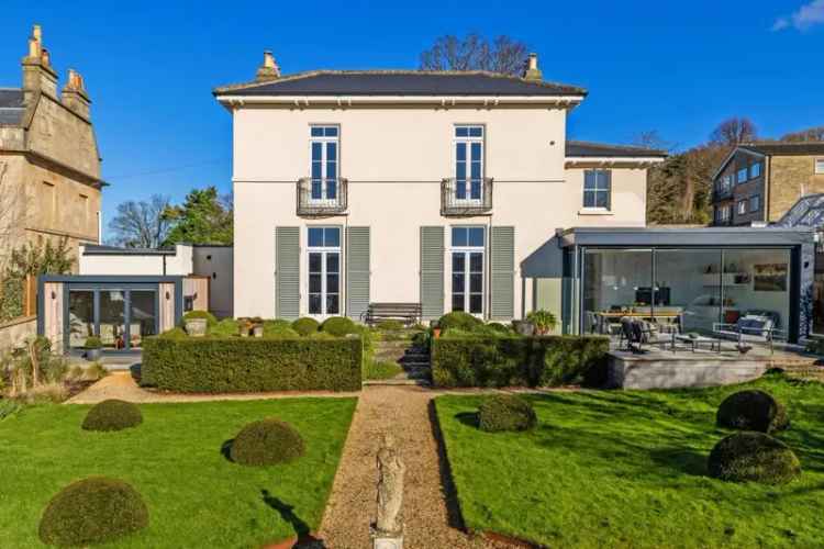 4 Bedroom Detached Regency Villa For Sale