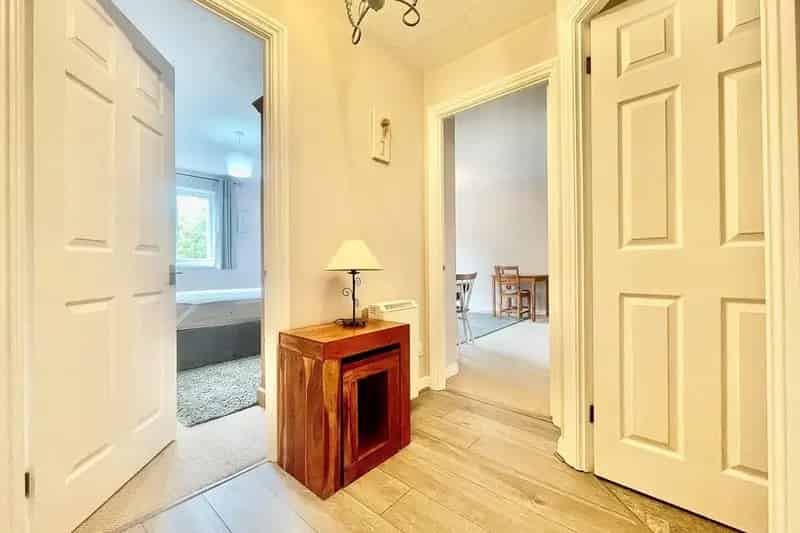 Furnished One Bedroom Apartment Near Hertford East Station
