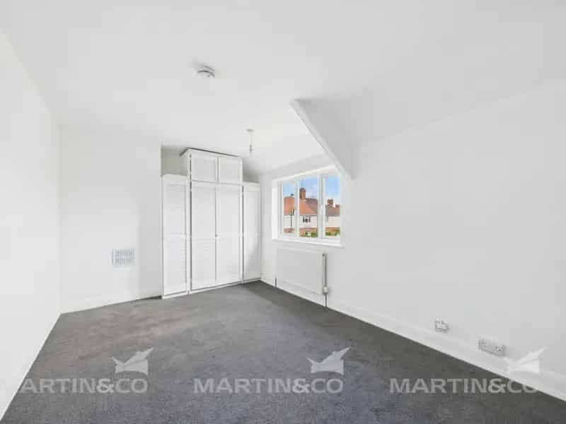 3 Bedroom House For Sale