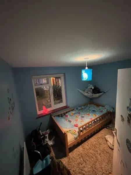 2 Bed Ground Floor Flat Near High Street and School