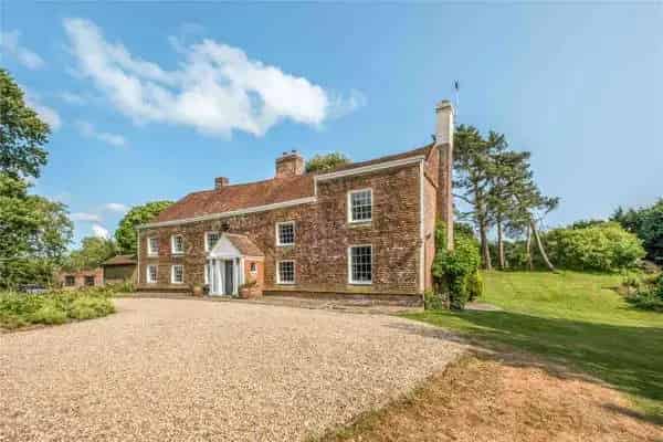 Grade II Listed Country House with Cottage, Pool & Tennis Court
