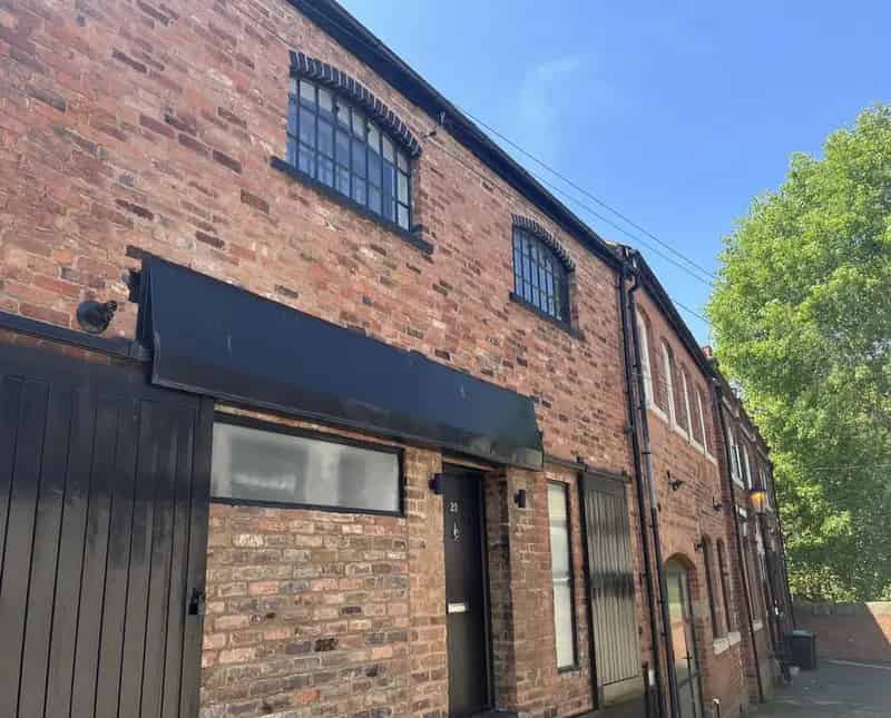 3 Bedroom Terraced House Jewellery Quarter Birmingham