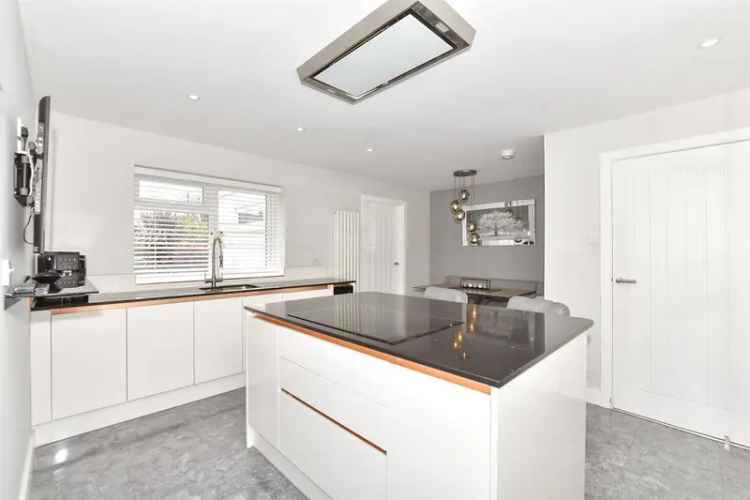 4 Bedroom Detached Bungalow For Sale