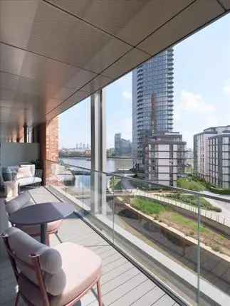 Luxury Riverfront Flat for Sale in Chelsea Powerhouse